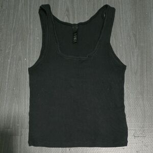 SKIMS Black Ribbed Scoop Tank Top